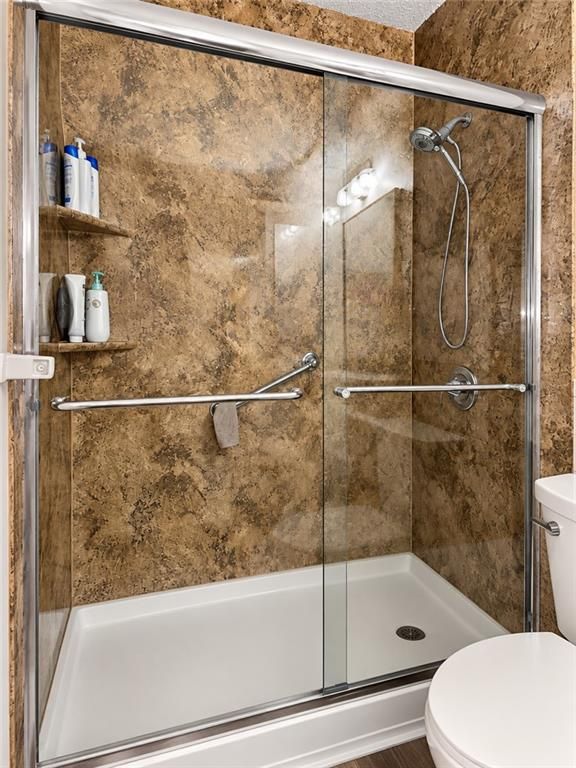 8408 Lane Pl, Raytown, MO 64138