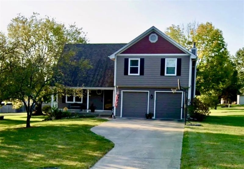 25311 E 130th St, Greenwood, MO 64034