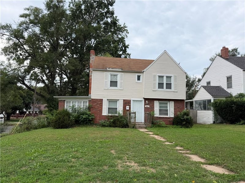 6042 Paseo Blvd, Kansas City, MO 64110