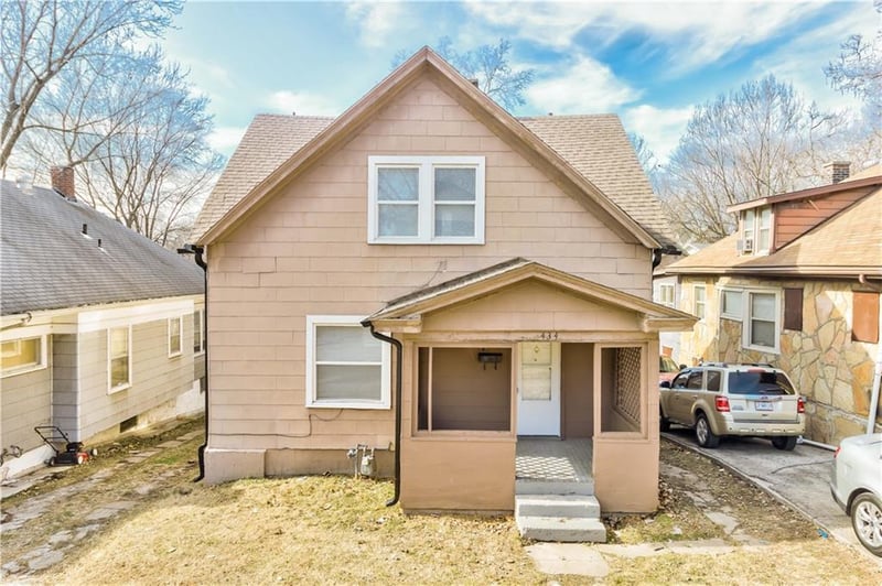 4343 Hardesty Ave, Kansas City, MO 64130