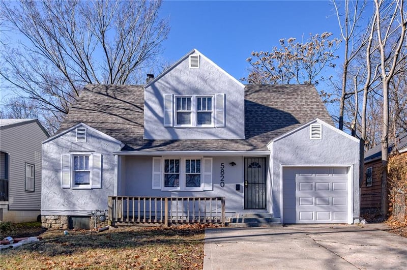 5820 Olive St, Kansas City, MO 64130