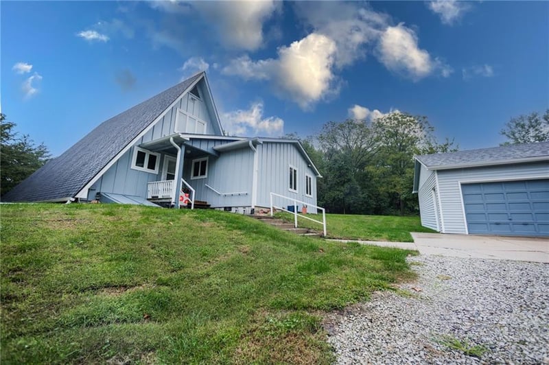 22953 Highway E Hw, Forest City, MO 64451