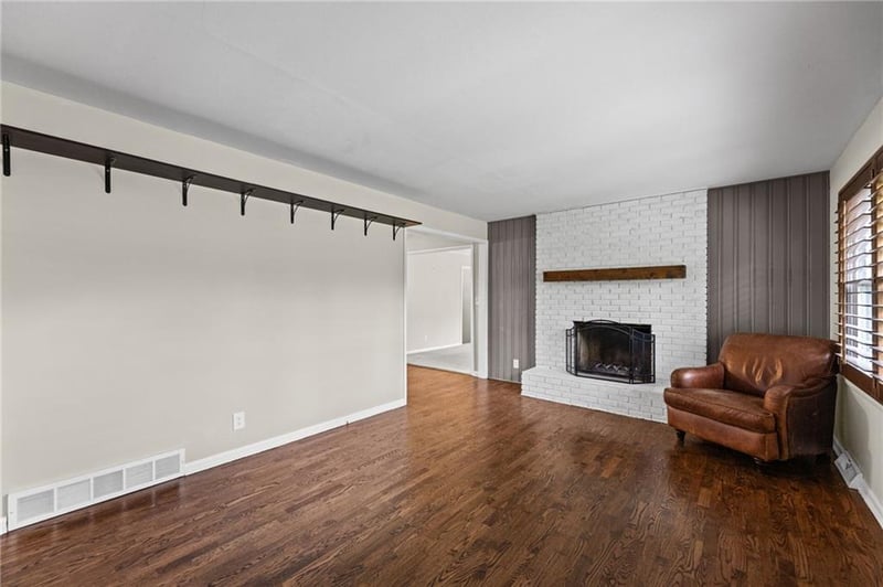 Dover St, Kansas City, KS 66106