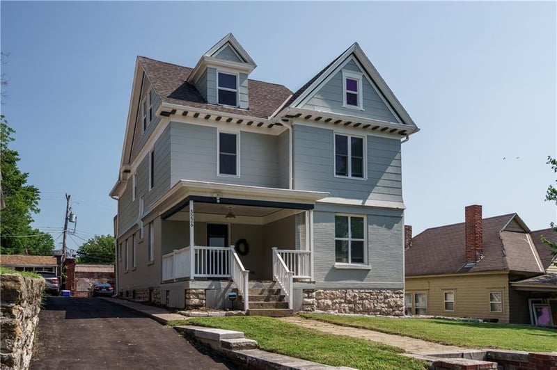 3226 Lexington Ave, Kansas City, MO 64124