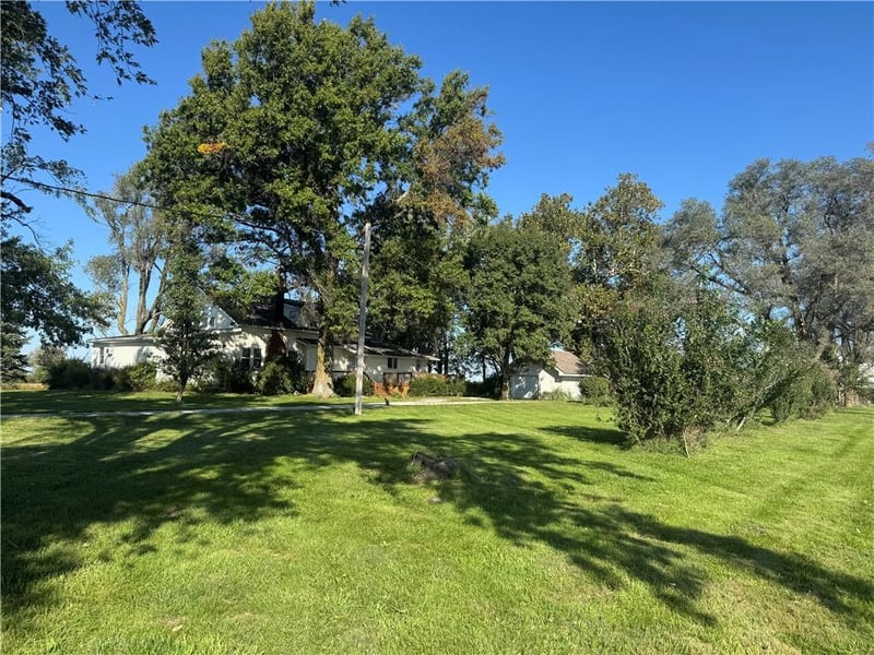 14361 Zane Ave, Kidder, MO 64649