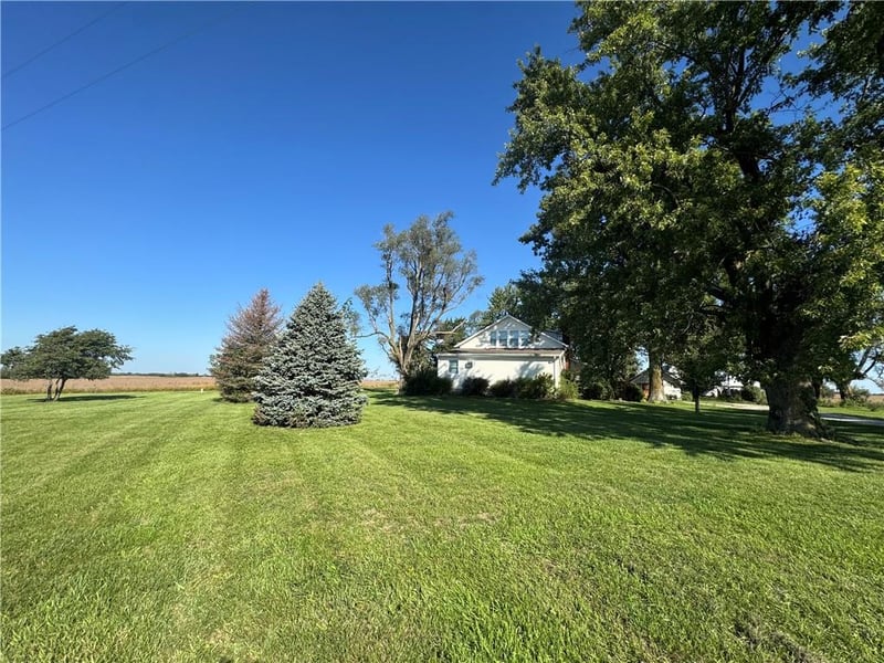 14361 Zane Ave, Kidder, MO 64649