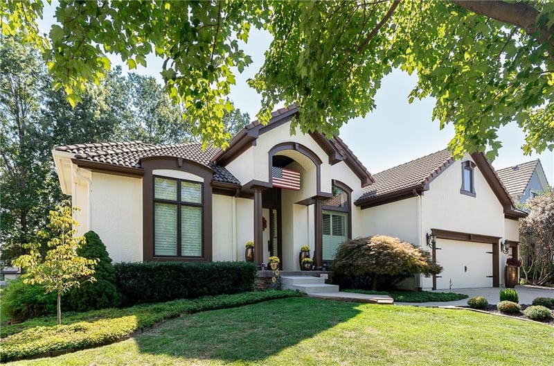 10603 W 145 Ter, Overland Park, KS 66223