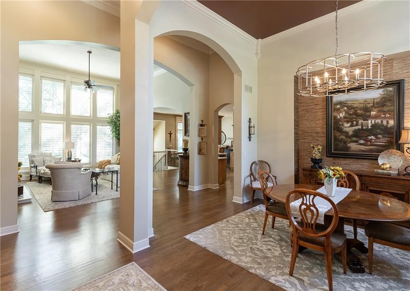 10603 W 145 Ter, Overland Park, KS 66223