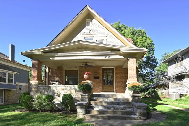 4222 Terrace St, Kansas City, MO 64111