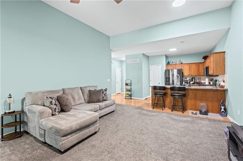3514 NW 95th St, Kansas City, MO 64154