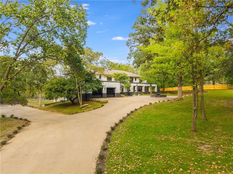 1701 NW Duncan Rd, Blue Springs, MO 64015