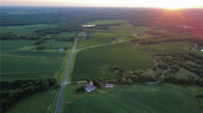 Z Hw, Edgerton, MO 64444