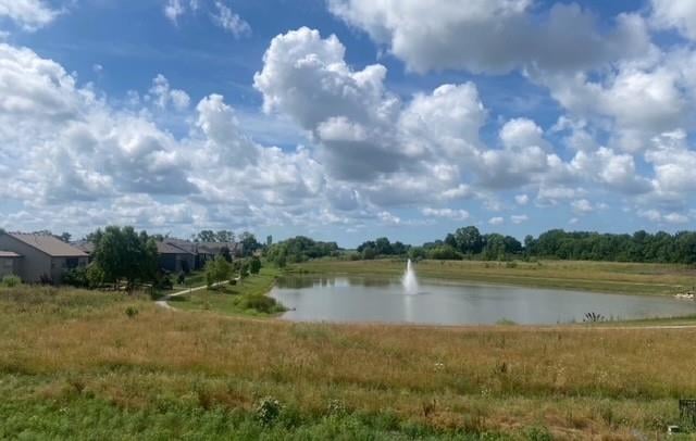 19329 Skyview Ln, Spring Hill, KS 66083