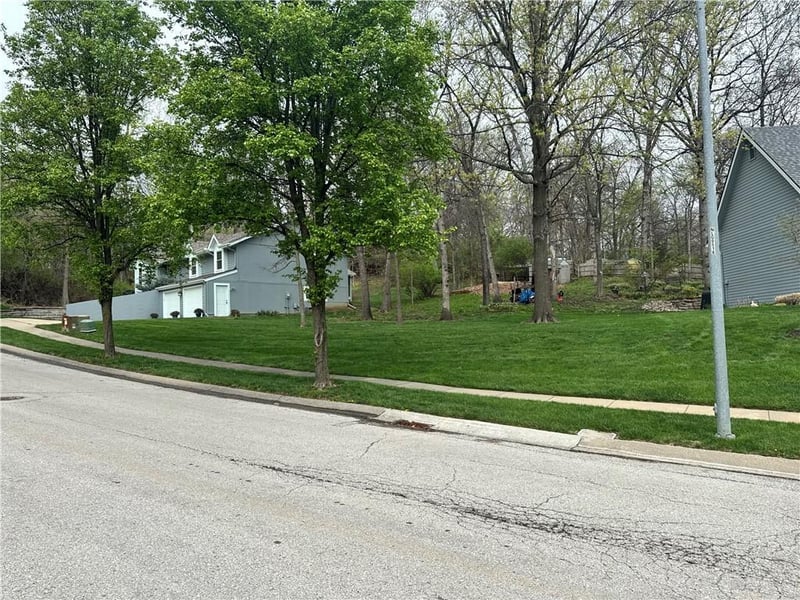 3504 NW 62nd Ter, Kansas City, MO 64151