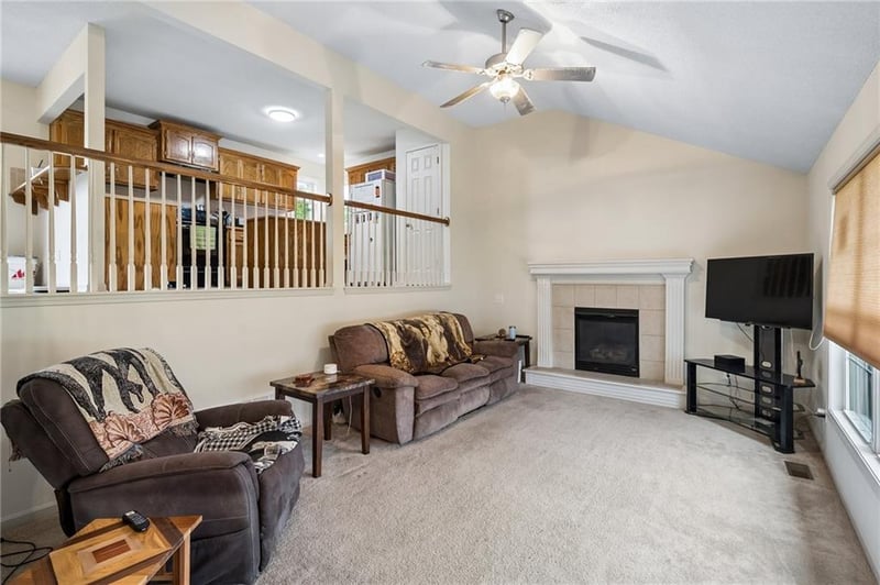 8416 N Winfield Ave, Kansas City, MO 64153