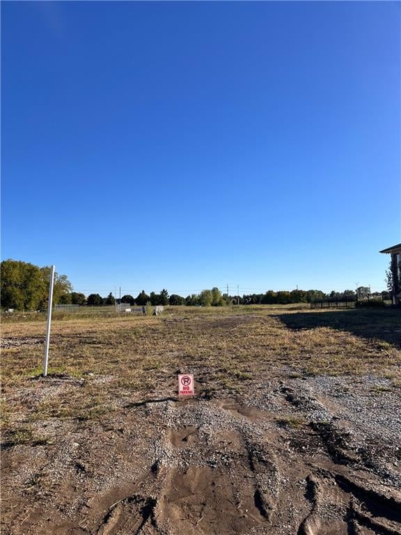 3263 W 133rd Ter, Leawood, KS 66209
