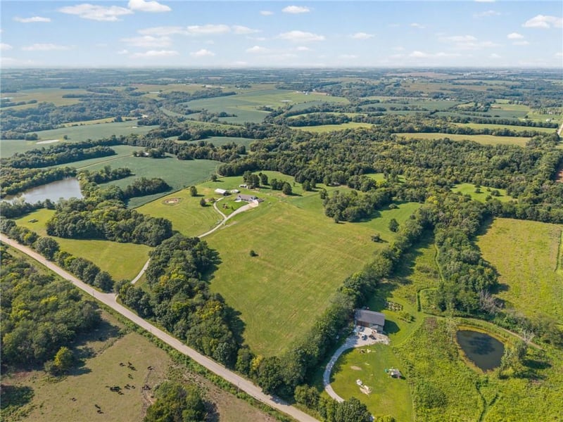 Ne 270th St, Lathrop, MO 64465