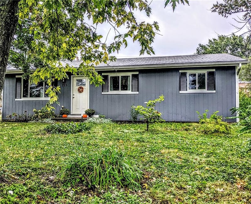 225 E Clearview Dr, Columbia, MO 65202