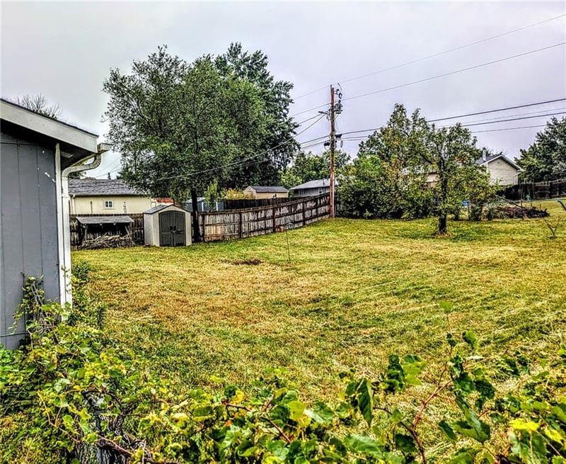 225 E Clearview Dr, Columbia, MO 65202