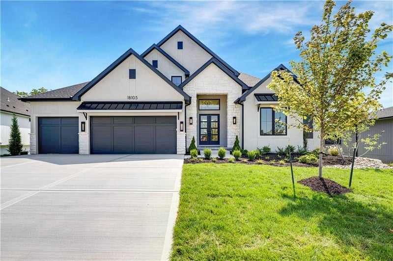 11806 W 181st Ter, Overland Park, KS 66013