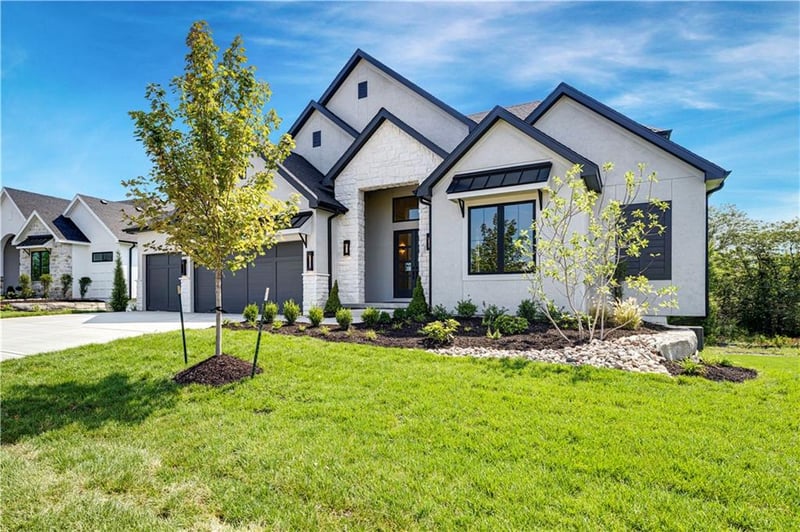 11806 W 181st Ter, Overland Park, KS 66013