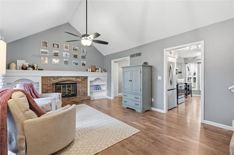 16313 W 125th Ter, Olathe, KS 66062