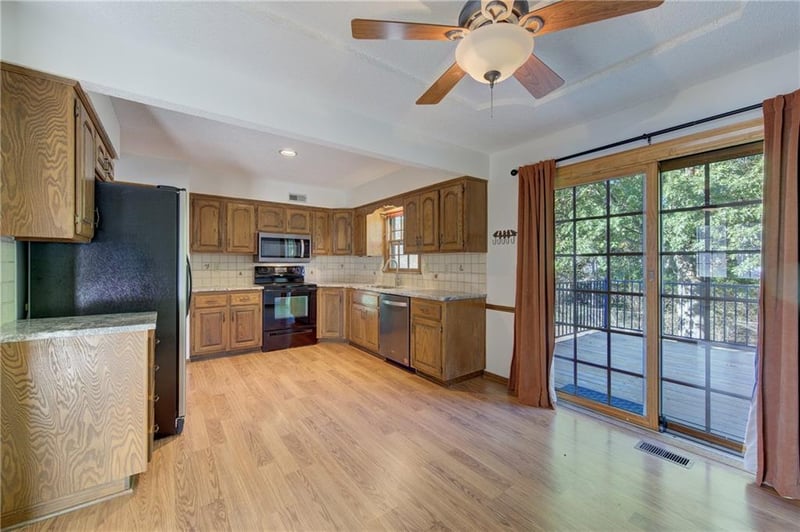 5712 Long Ave, Shawnee, KS 66216