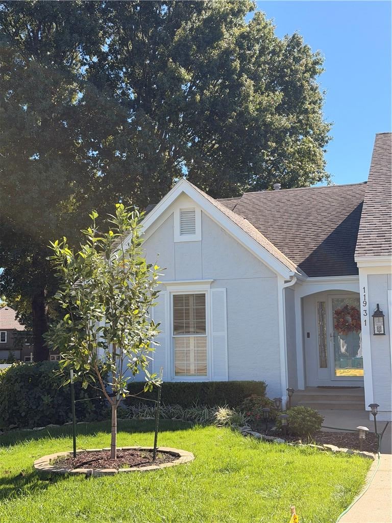 11931 Slater St, Overland Park, KS 66213