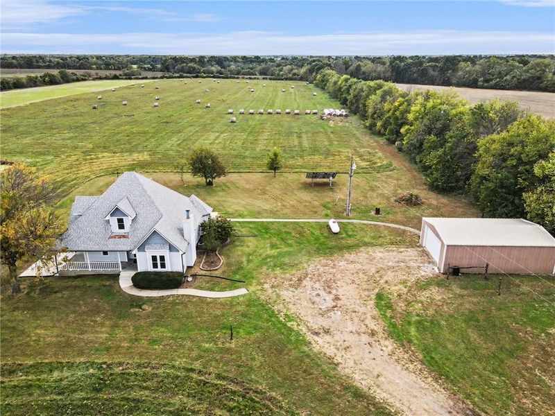 26503 283rd St, Harrisonville, MO 64701