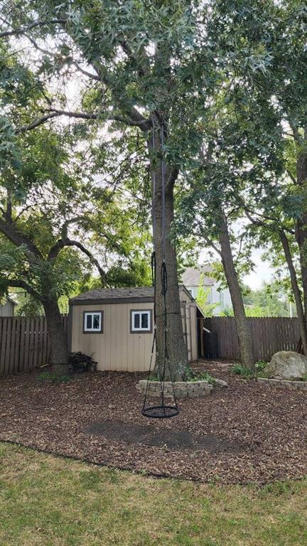 541 E Mockingbird St, Gardner, KS 66030