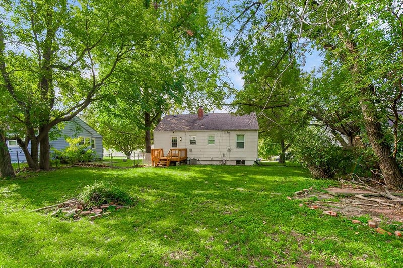 10812 E 59th St, Raytown, MO 64133