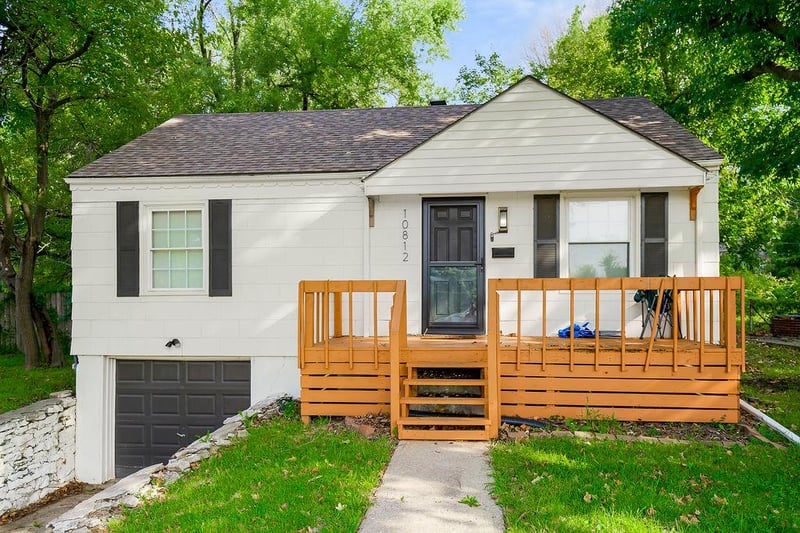 10812 E 59th St, Raytown, MO 64133