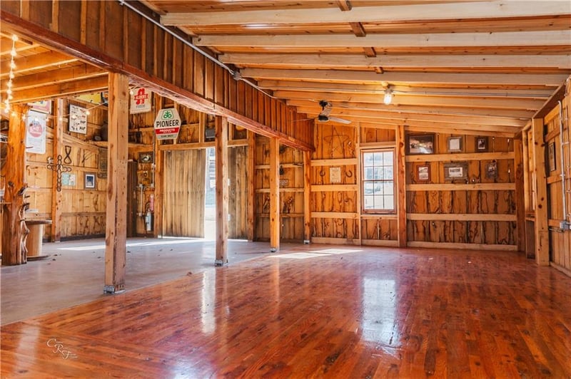 22413 State Hwy C Hw, Lawson, MO 64062