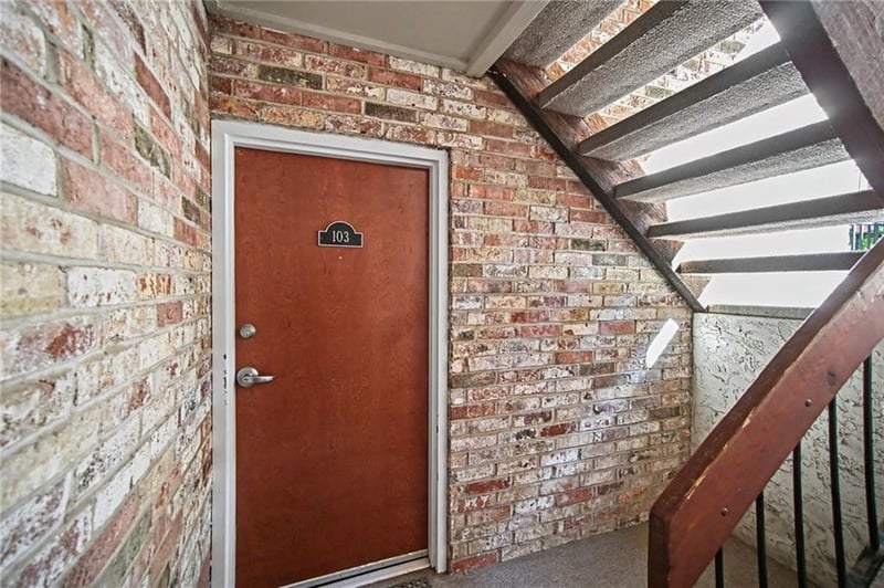 5004 Baltimore Ave #103, Kansas City, MO 64112