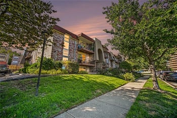 5004 Baltimore Ave #103, Kansas City, MO 64112