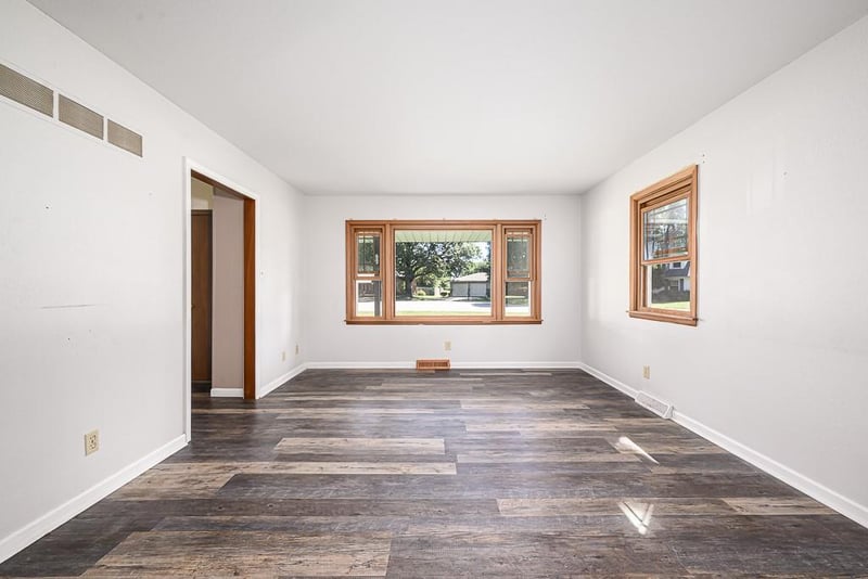 116 Linden Cir, Perry, KS 66073