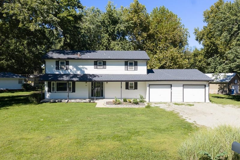 116 Linden Cir, Perry, KS 66073