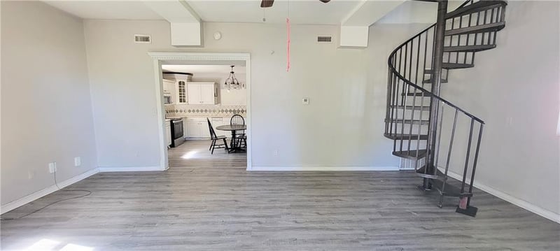 28 Ohio St, Iola, KS 66749