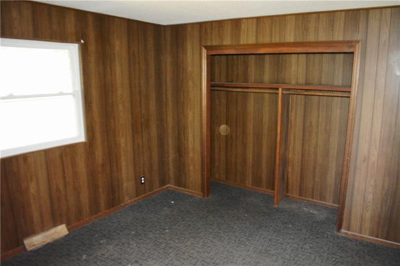 108 S Hayes St, Garnett, KS 66032