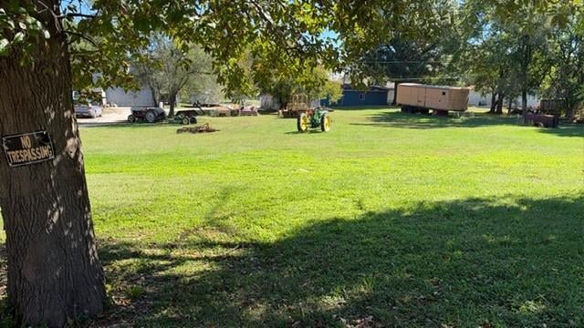 1003 N Jersey Ave, Raymore, MO 64083