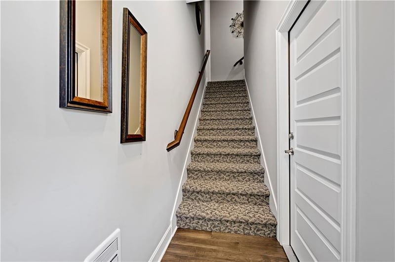 16001 Granada St #230, Stilwell, KS 66085