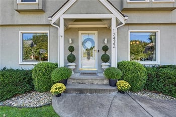 12432 Perry St, Overland Park, KS 66213