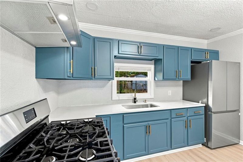 15023 E Truman Rd, Independence, MO 64050