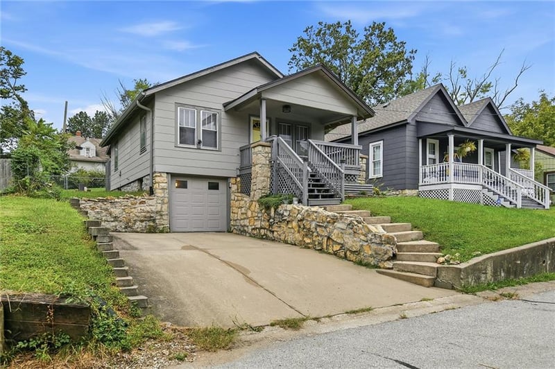 124 S Myrtle St, Excelsior Springs, MO 64024