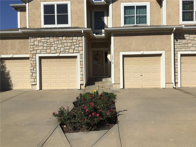 14918 W 64th St, Shawnee, KS 66216
