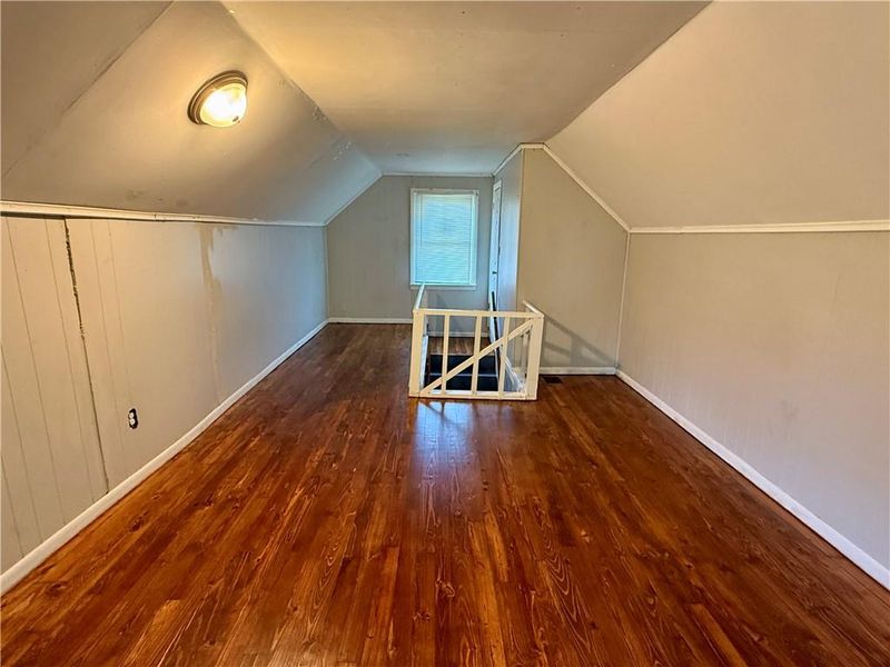 4324 Myrtle Ave, Kansas City, MO 64130
