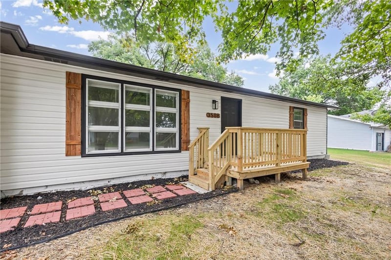 3508 Woodland Dr, Columbia, MO 65202