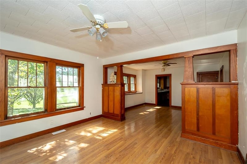 502 Sycamore St, Valley Falls, KS 66088