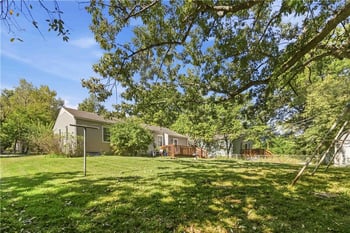 9643 Mcgee St, Kansas City, MO 64114