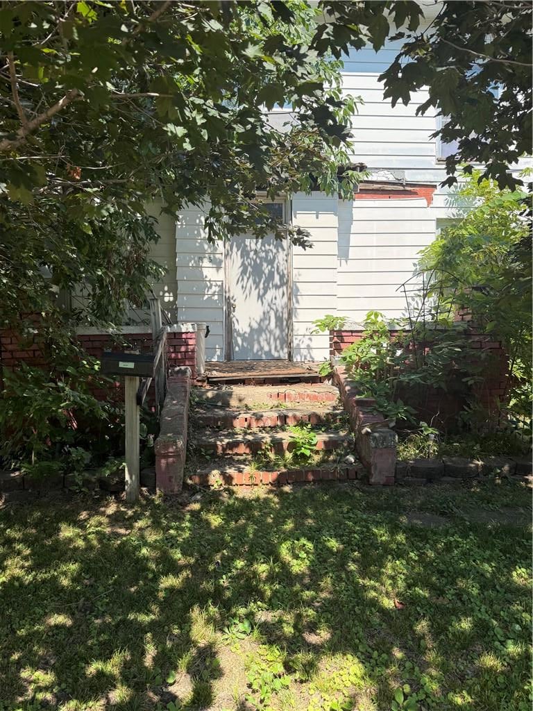 525 W 1st St W, Maryville, MO 64468